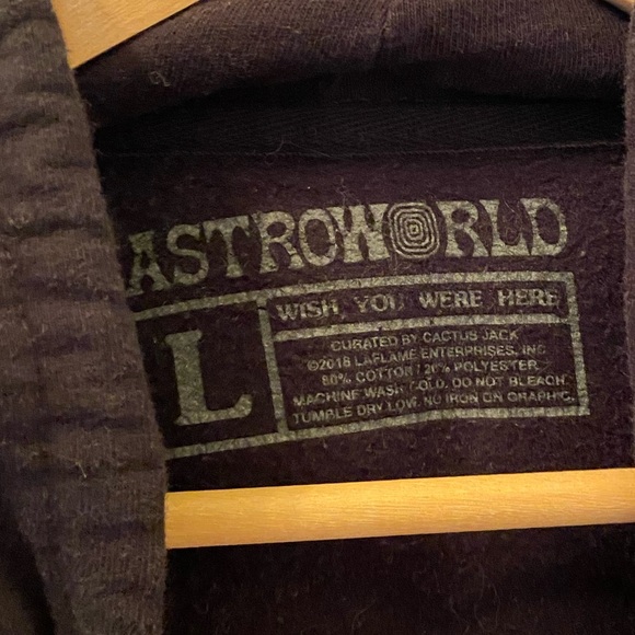 Astroworld Travis Scott Hoodie - Picture 4 of 4